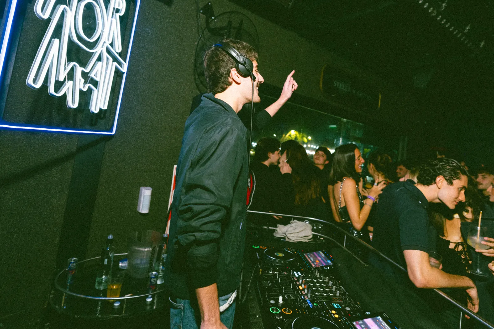 Foto de Origin — Vie 14 Ago