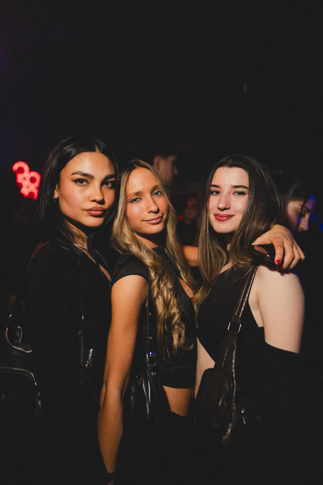 Foto de Origin — Vie 21 Ago
