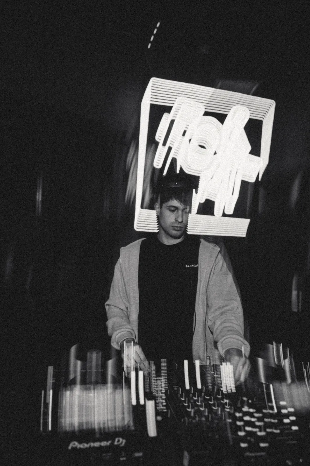 Foto de Origin — Vie 21 Ago