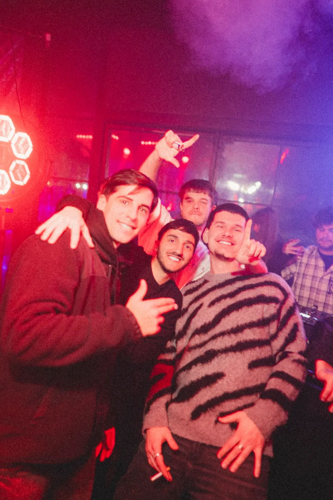 Foto de Origin — Vie 21 Ago